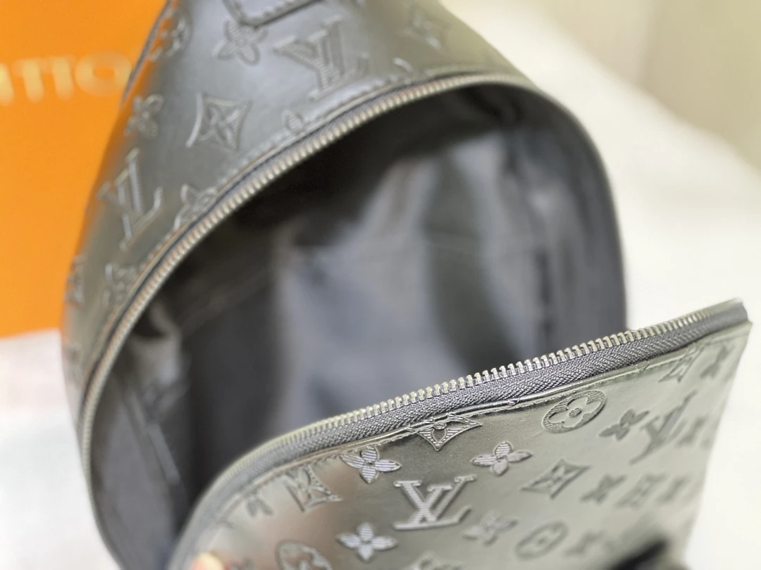 Louis Vuitton Monogram Shadow Racer Slingbag 6 MM