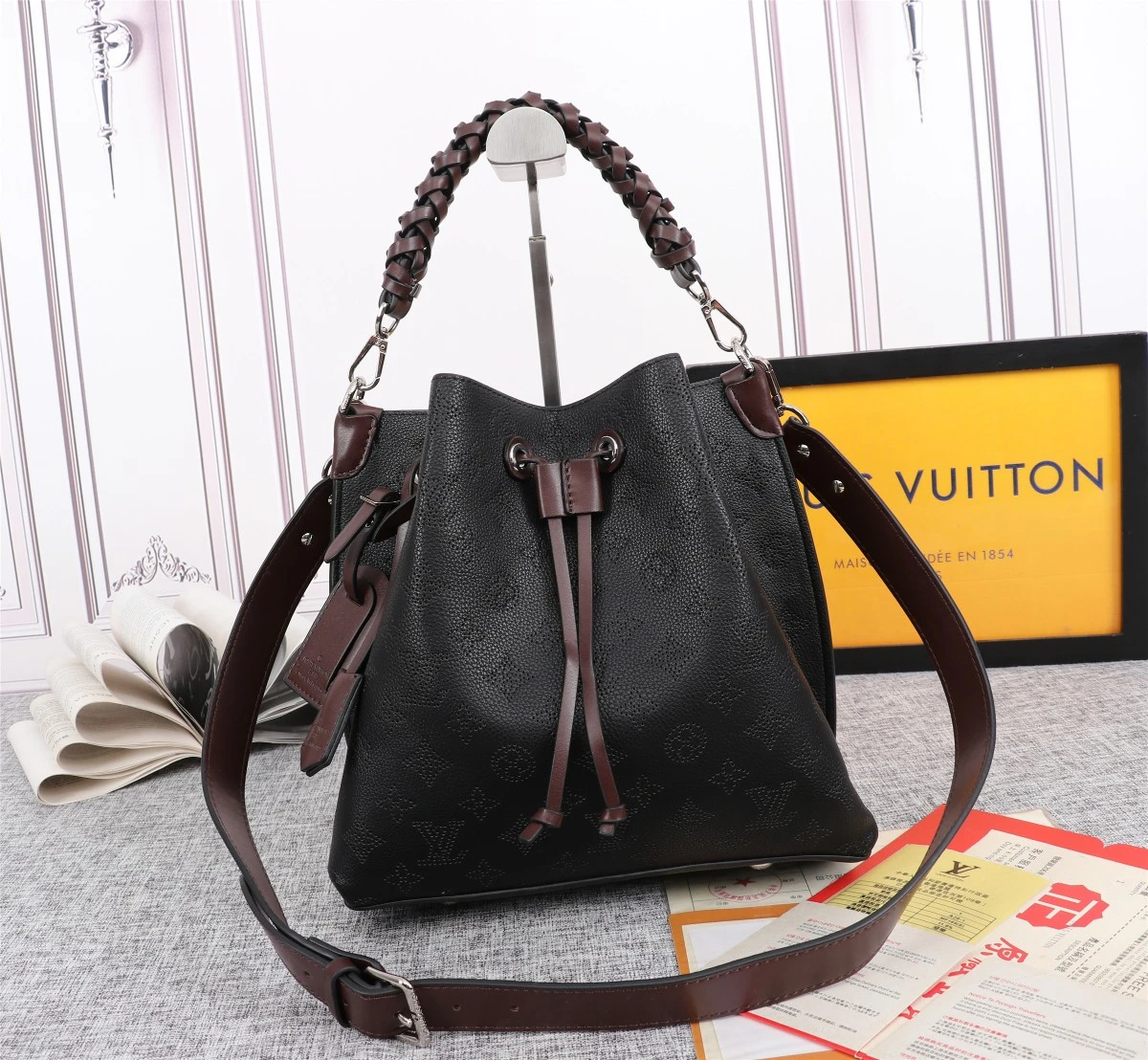 Louis Vuitton Muria bucket bag- 5 Colors 1 M