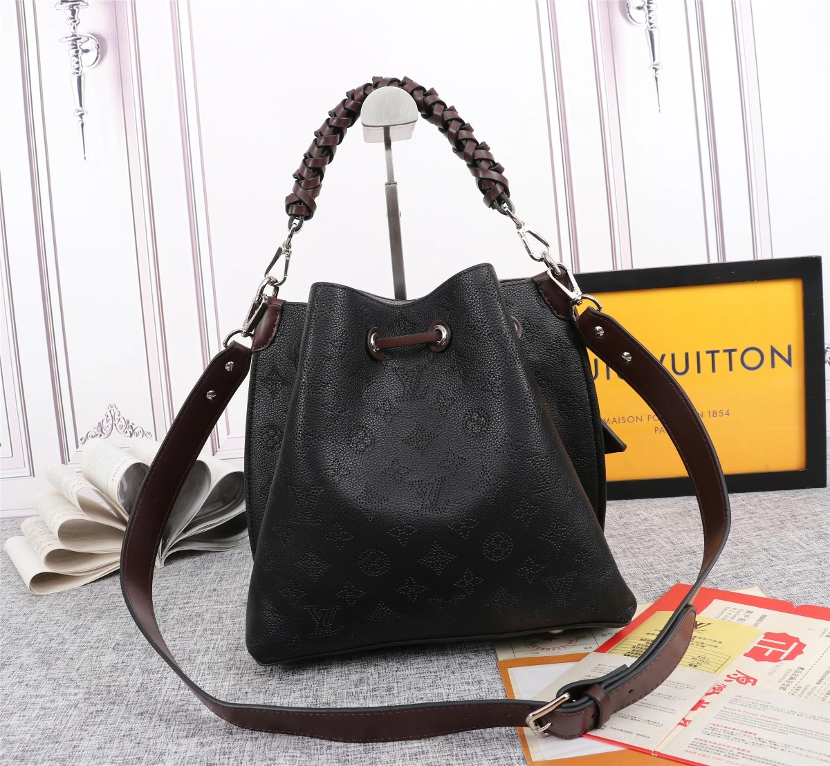 Louis Vuitton Muria bucket bag- 5 Colors 2 M