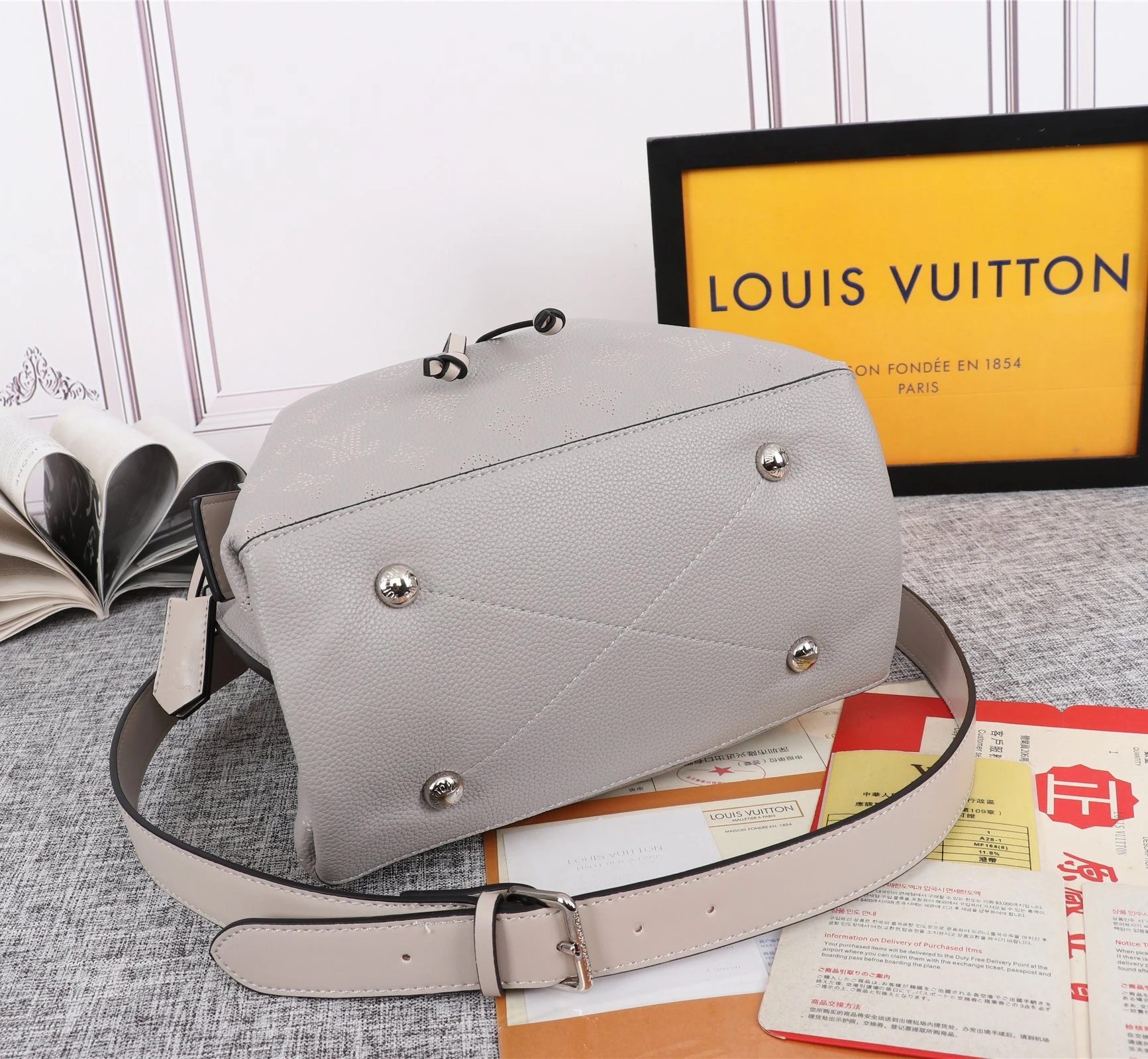 Louis Vuitton Muria bucket bag- 5 Colors 7 M