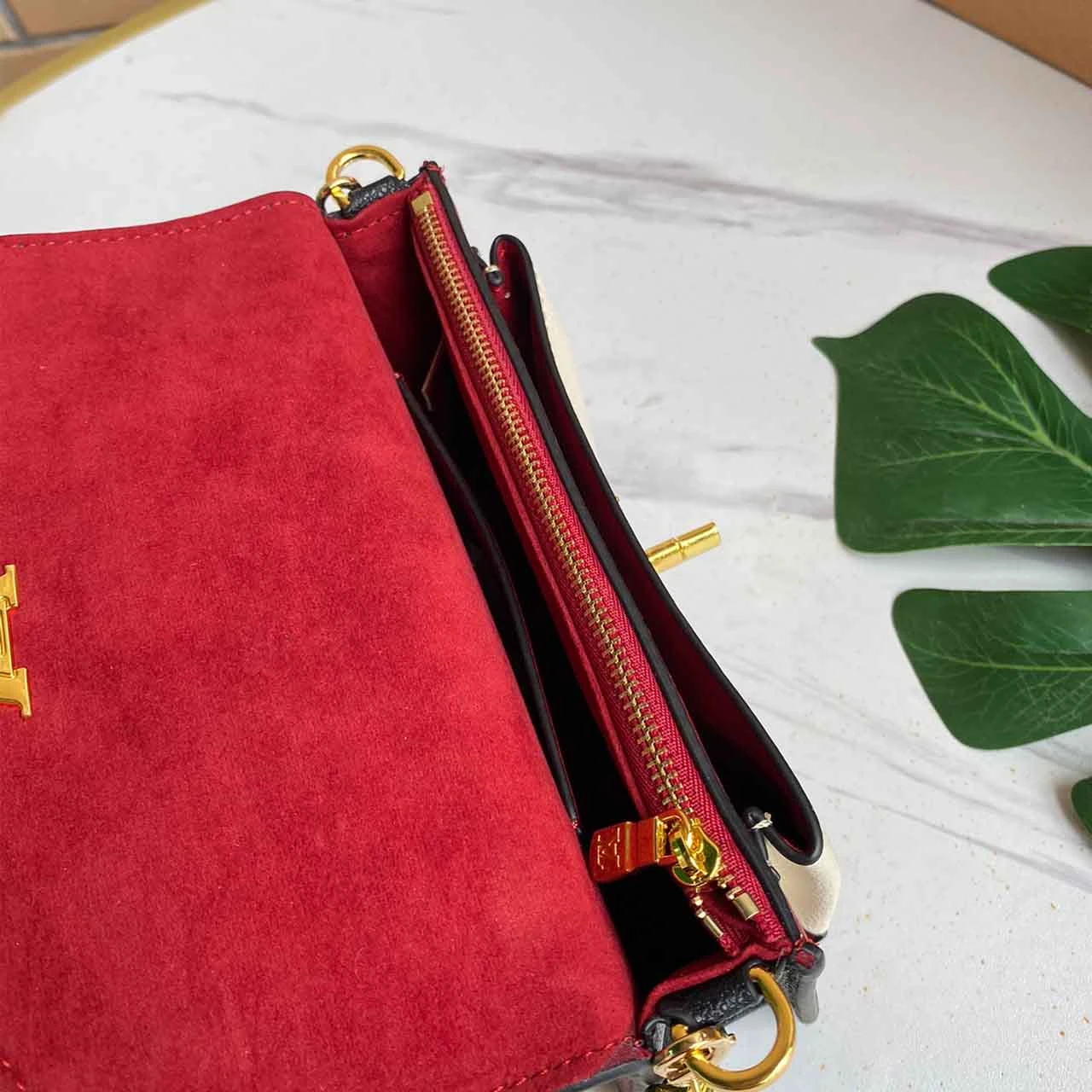 Louis Vuitton MYLOCKME CHAIN BAG M56641 RED/PINK&WHITE 4 M