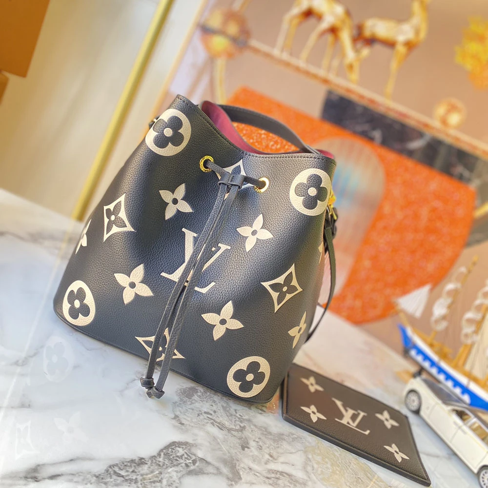 Louis Vuitton NeONOe MM Bucket Bag- Black/Brown 1 M