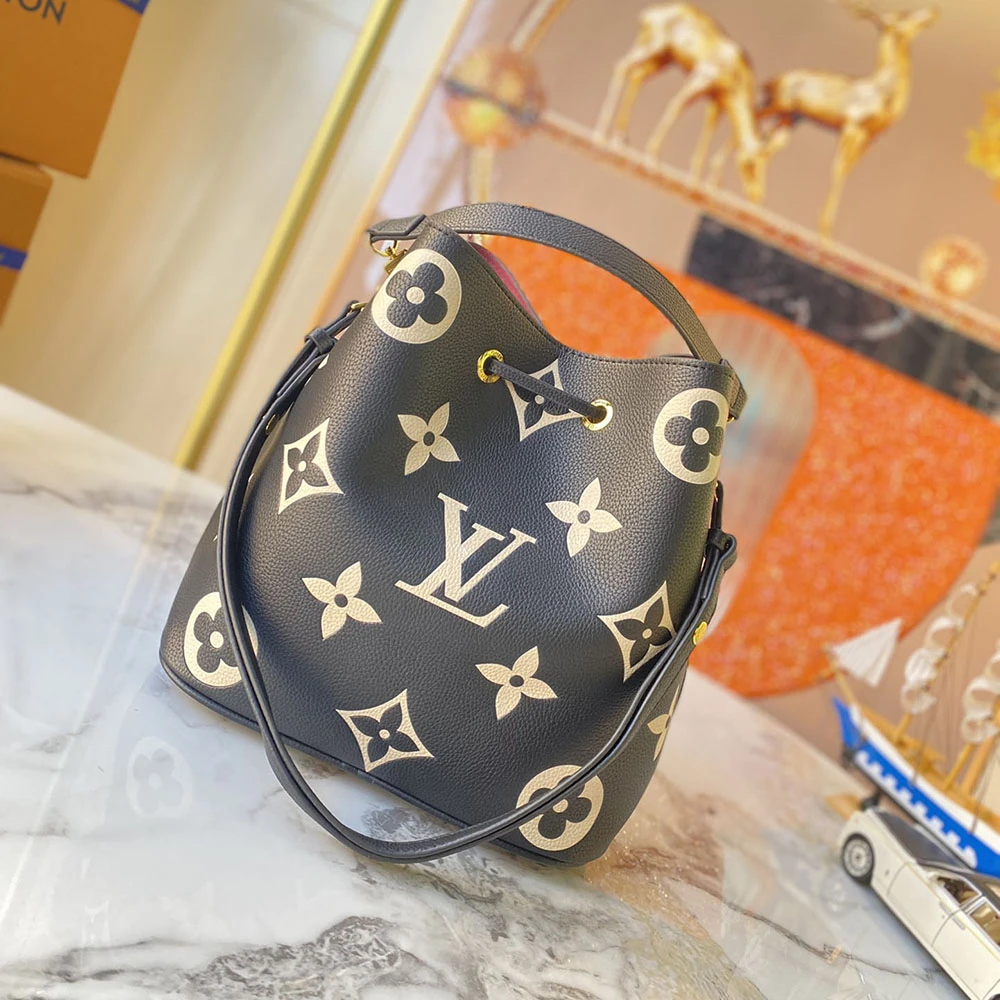 Louis Vuitton NeONOe MM Bucket Bag- Black/Brown 3 M
