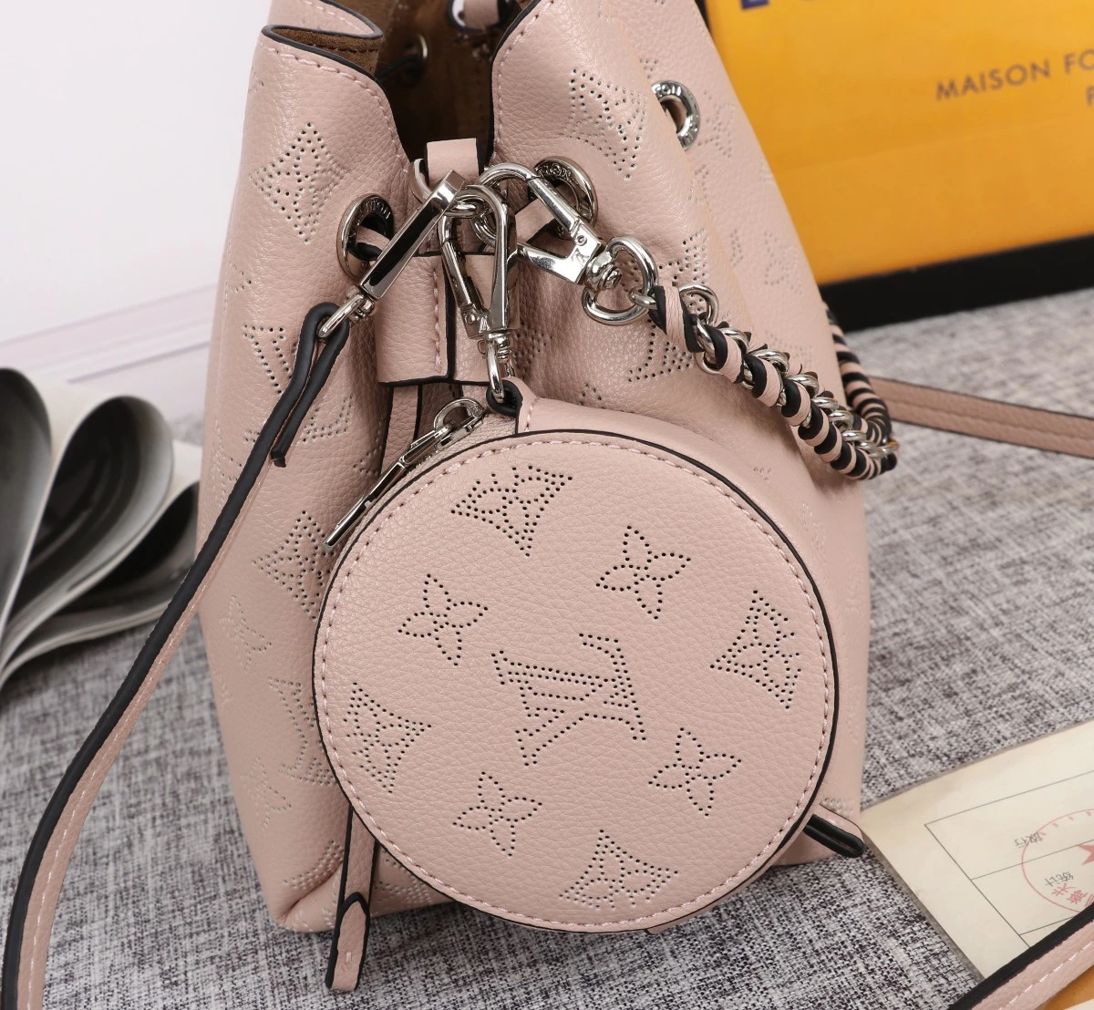 Louis Vuitton Bella Bucket Bag Black/Pink/Grey 12 M