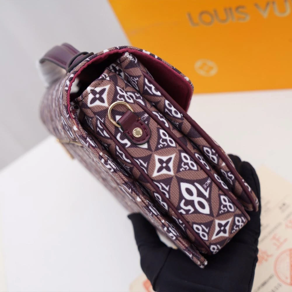 Louis Vuitton SINCE 1854 POCHETTE MeTIS M57272 2 M