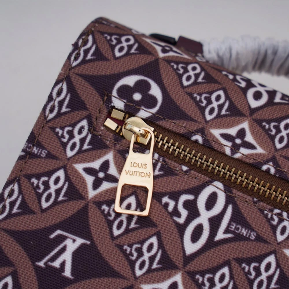 Louis Vuitton SINCE 1854 POCHETTE MeTIS M57272 3 M