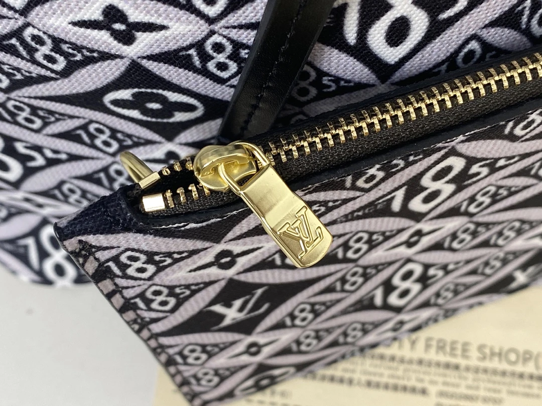 Louis Vuitton SINCE 1854 NEVERFULL MM M57273 5 M