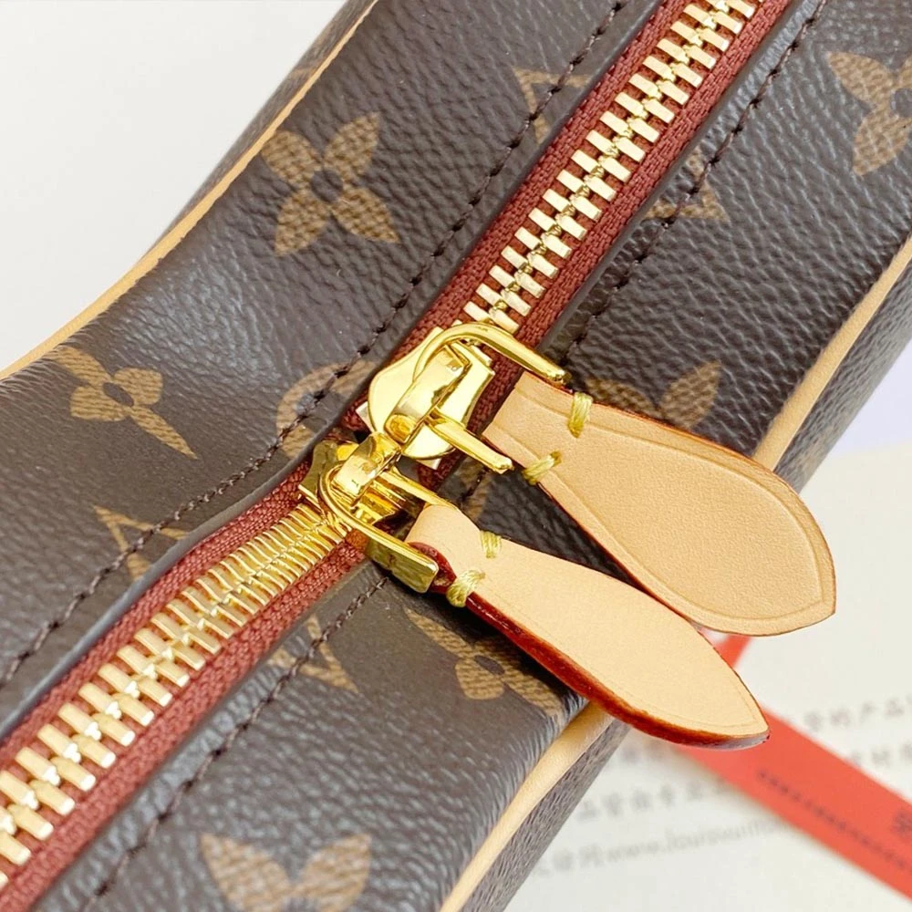Louis Vuitton GAME ON Caur M57456 8 M