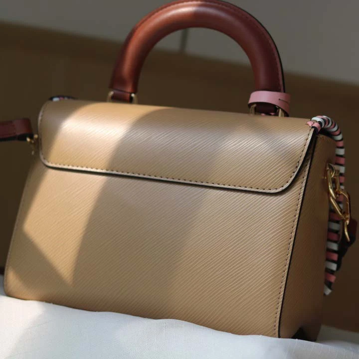 Louis Vuitton Twist MM handbag Black/Pink/Brown 13 M