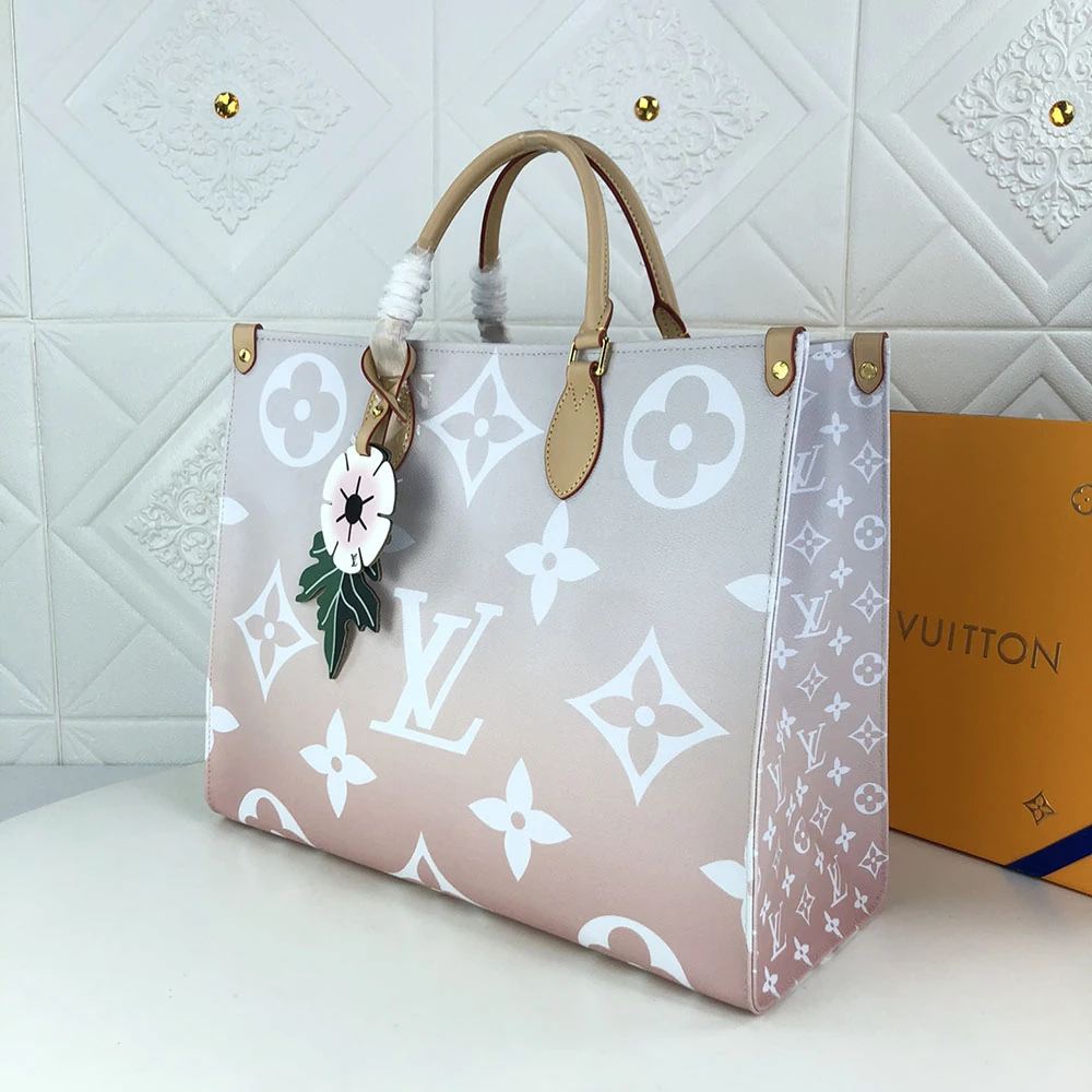 Louis Vuitton ONTHEGO GM Blue/Pink/Mist 13 M