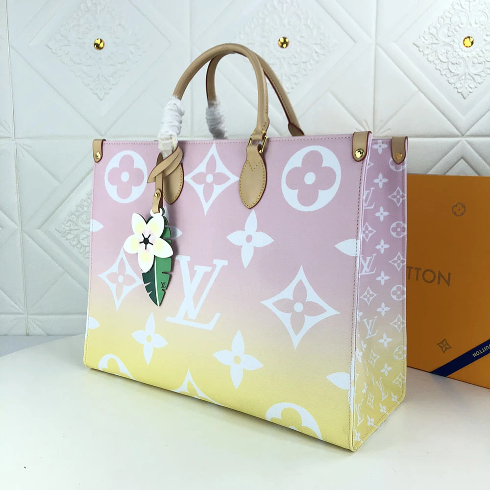 Louis Vuitton ONTHEGO GM Blue/Pink/Mist 8 M