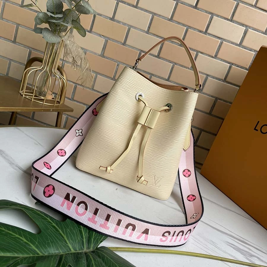 Louis Vuitton NeoNoe BB Blue/Beige/Orange 1 M