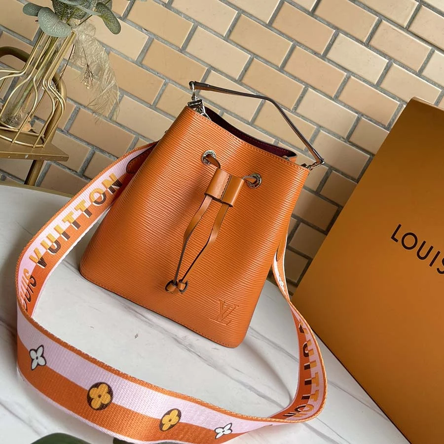 Louis Vuitton NeoNoe BB Blue/Beige/Orange 9 M