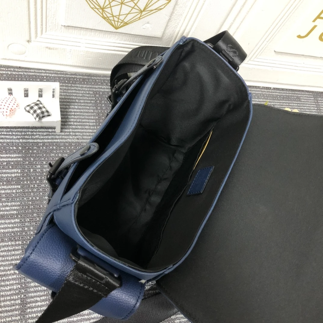 Louis Vuitton Christopher Messenger Backpack 11 M