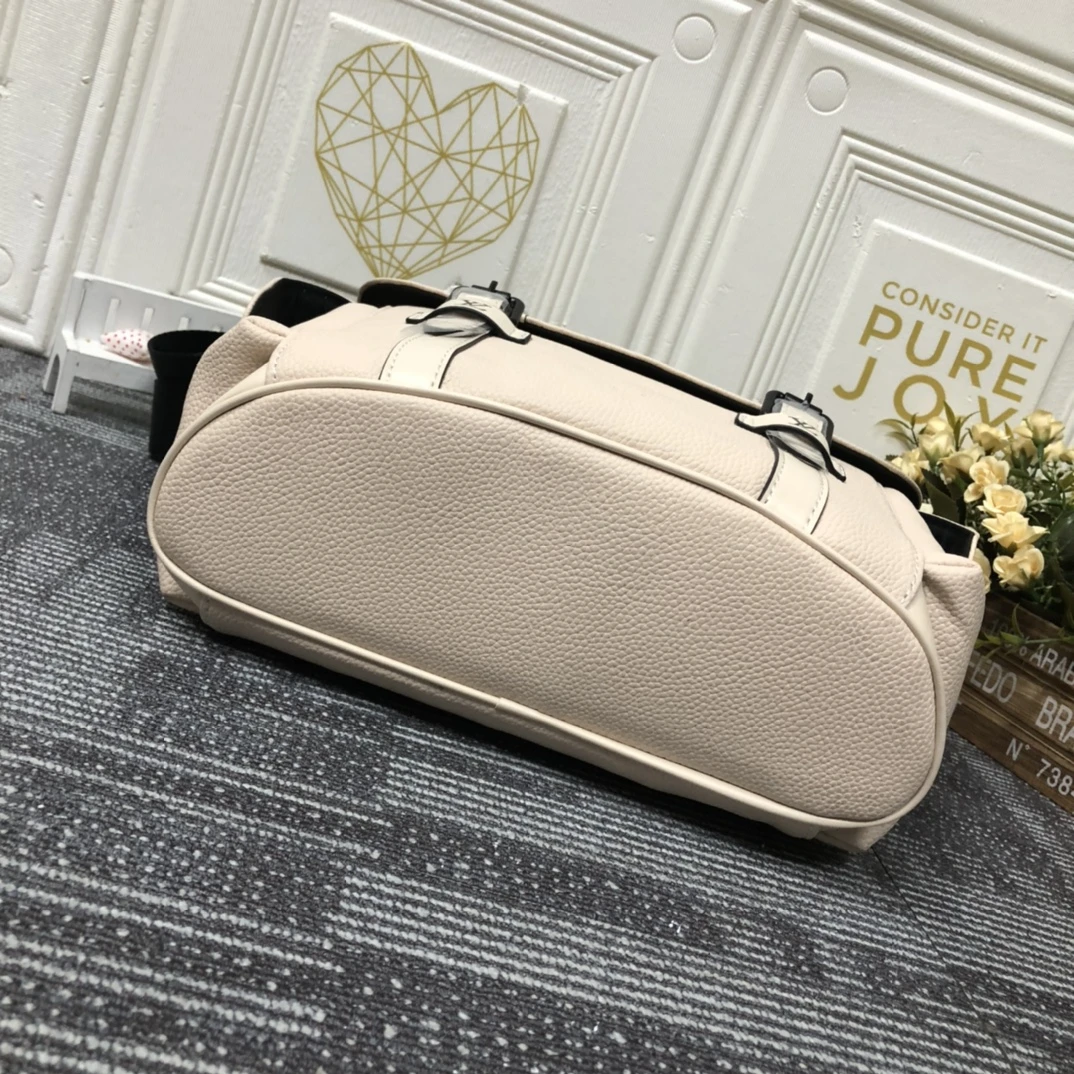 Louis Vuitton Christopher Messenger Backpack 15 M