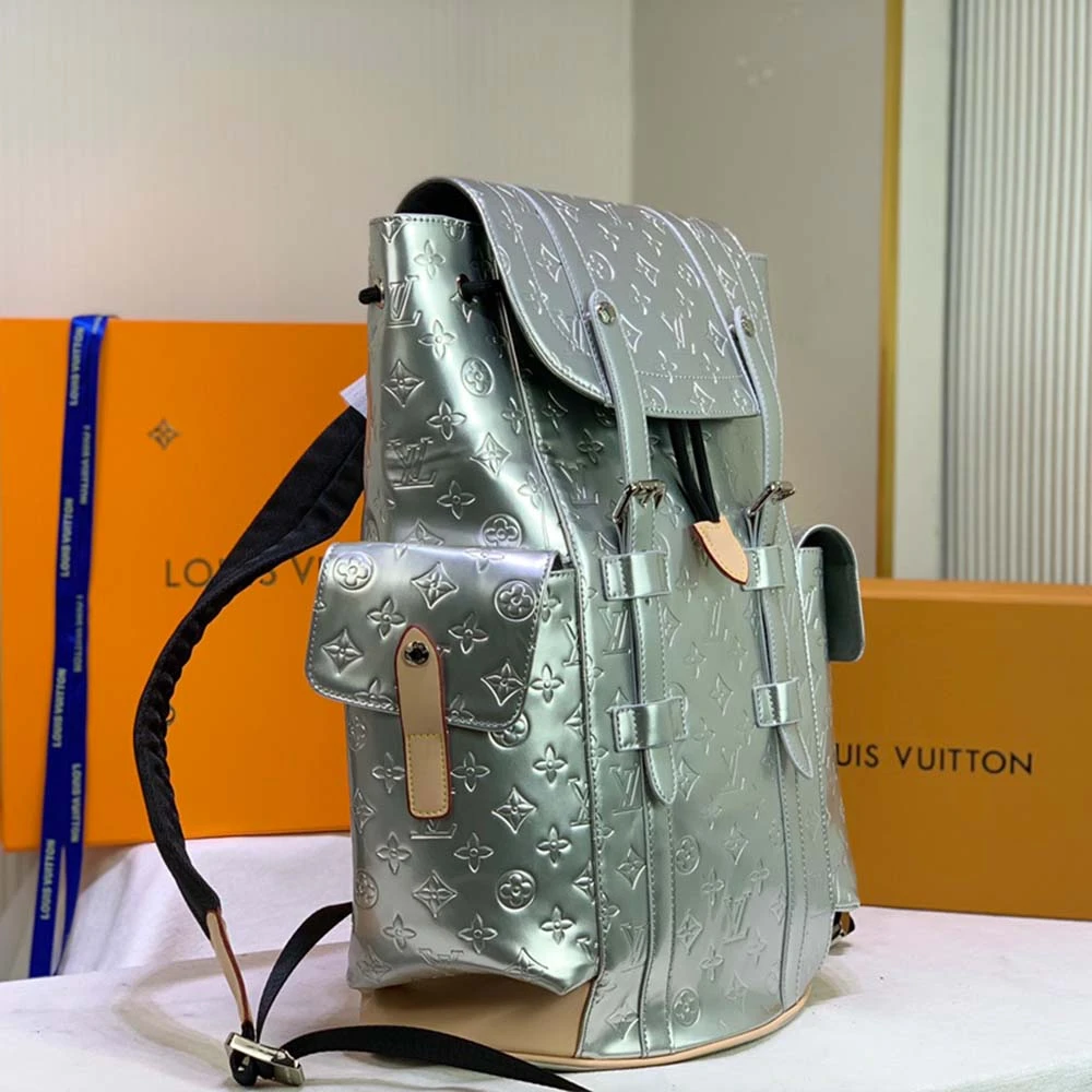 Louis Vuitton CHRISTOPHER PM M58756 2 M