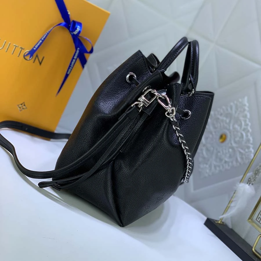 Louis Vuitton Bella Tote Bag 4 M