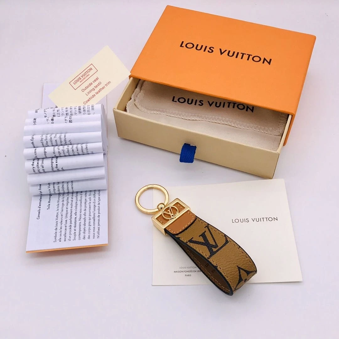 Louis Vuitton Dauphine Dragonne Key Holder 2 M