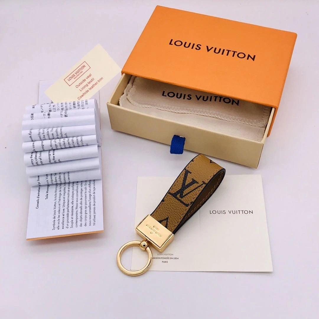 Louis Vuitton Dauphine Dragonne Key Holder 4 M