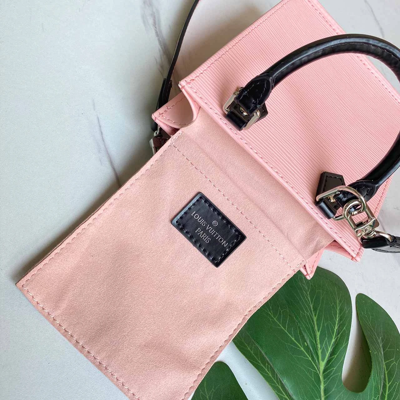 Louis Vuitton PETIT SAC PLAT M69441 BLACK/WHITE/PINK 12 M