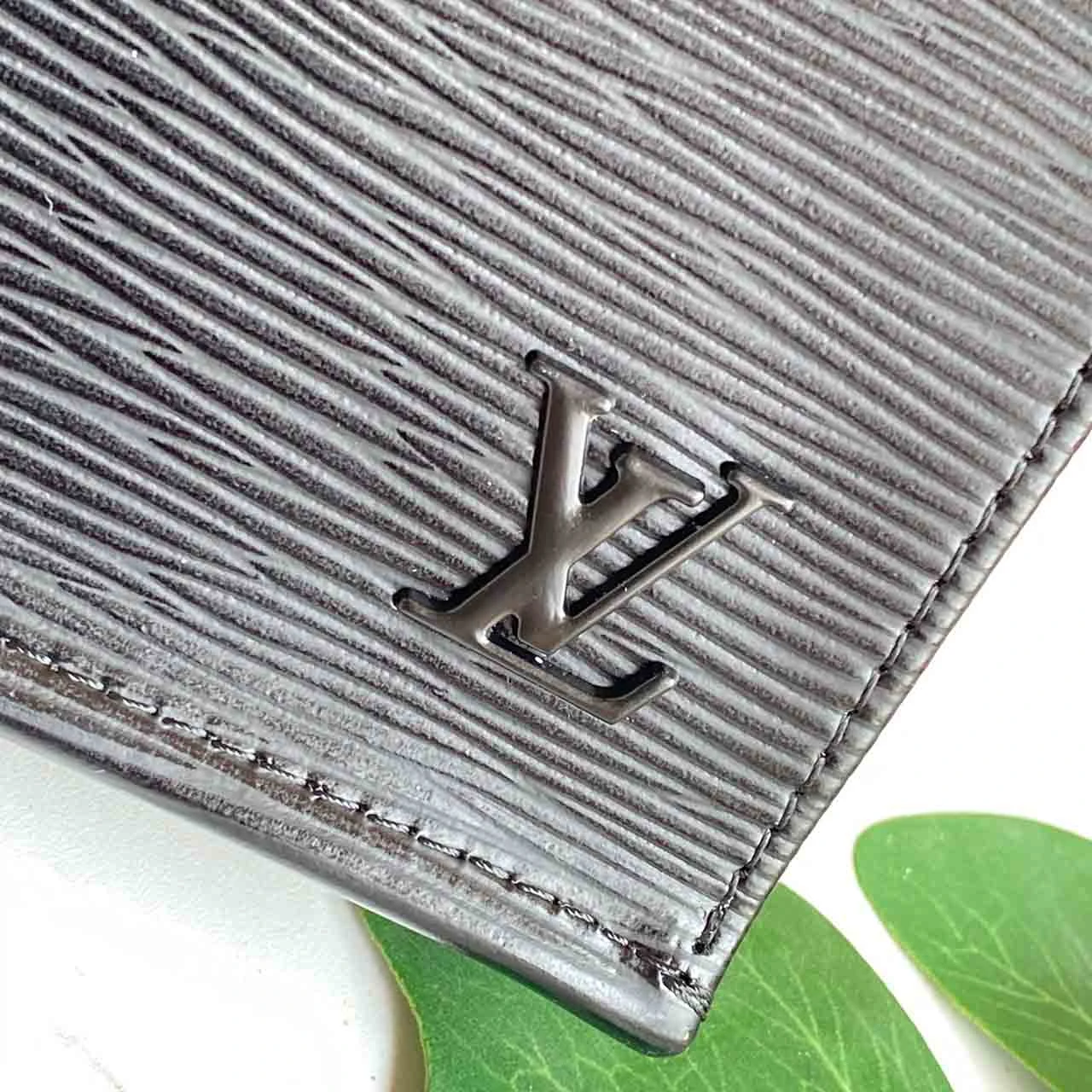 Louis Vuitton PETIT SAC PLAT M69441 BLACK/WHITE/PINK 5 M