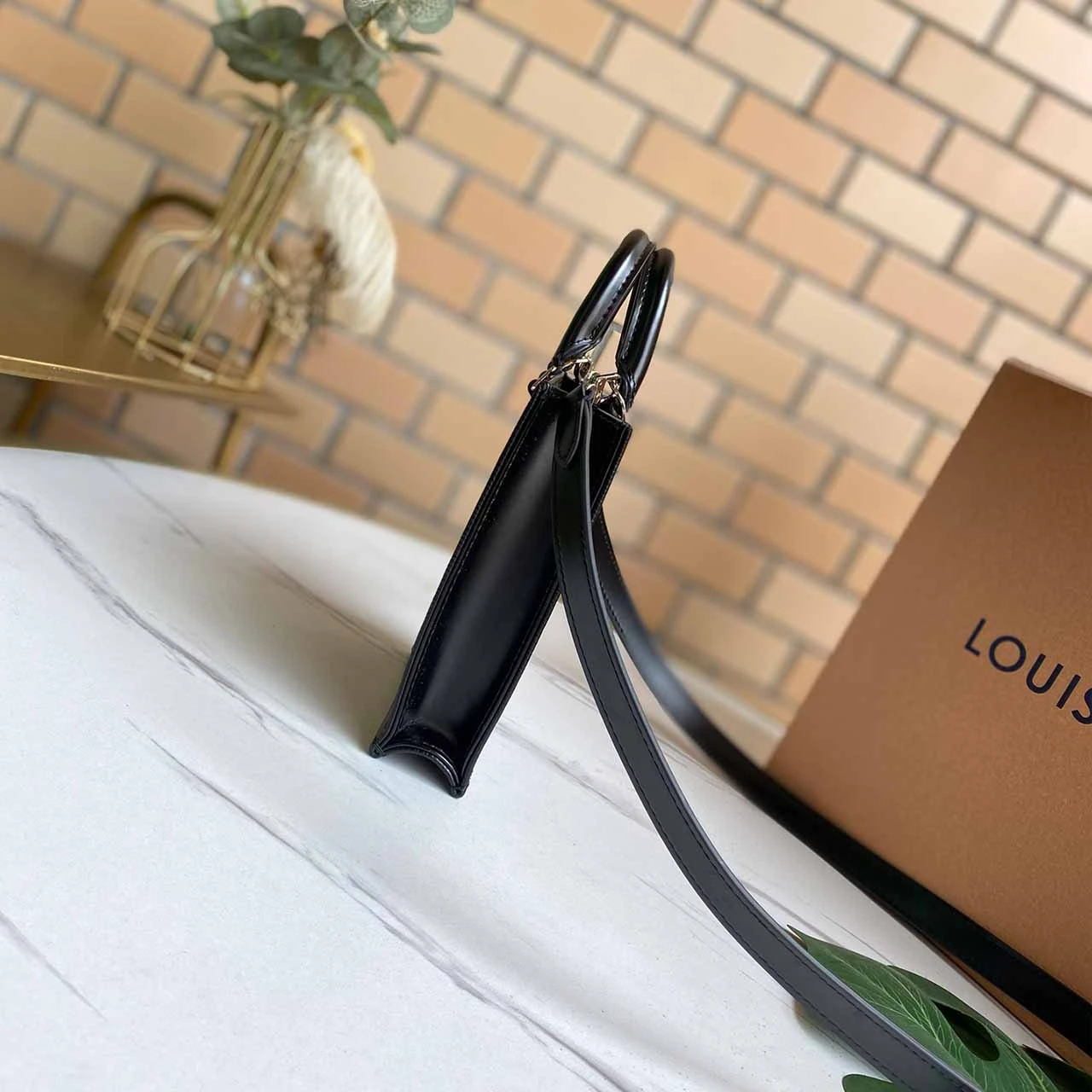 Louis Vuitton PETIT SAC PLAT M69441 BLACK/WHITE/PINK 8 M