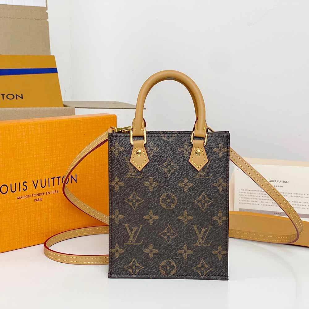 Louis Vuitton PETIT SAC PLAT M69442 3 M