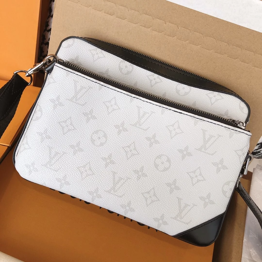 Louis Vuitton Trio Messenger M69443 2 M