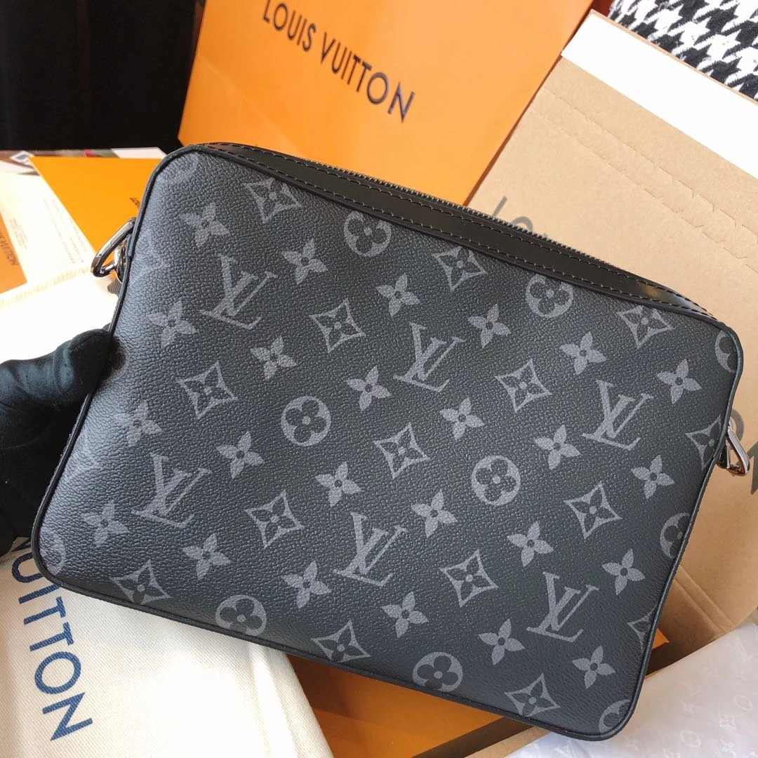 Louis Vuitton Trio Messenger M69443 8 M