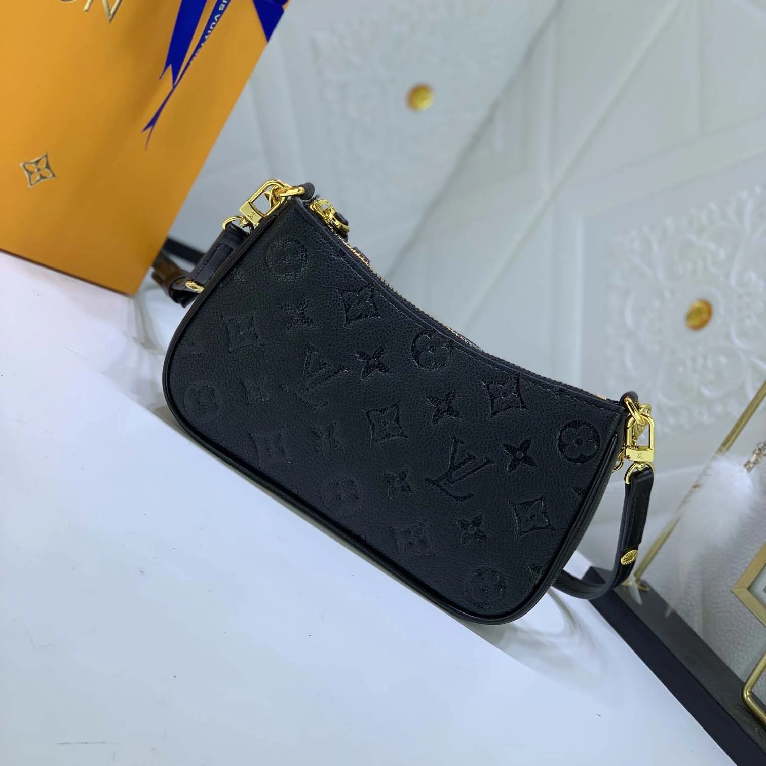 Louis Vuitton Easy Pouch On Strap- Black/Beige/White 2 M