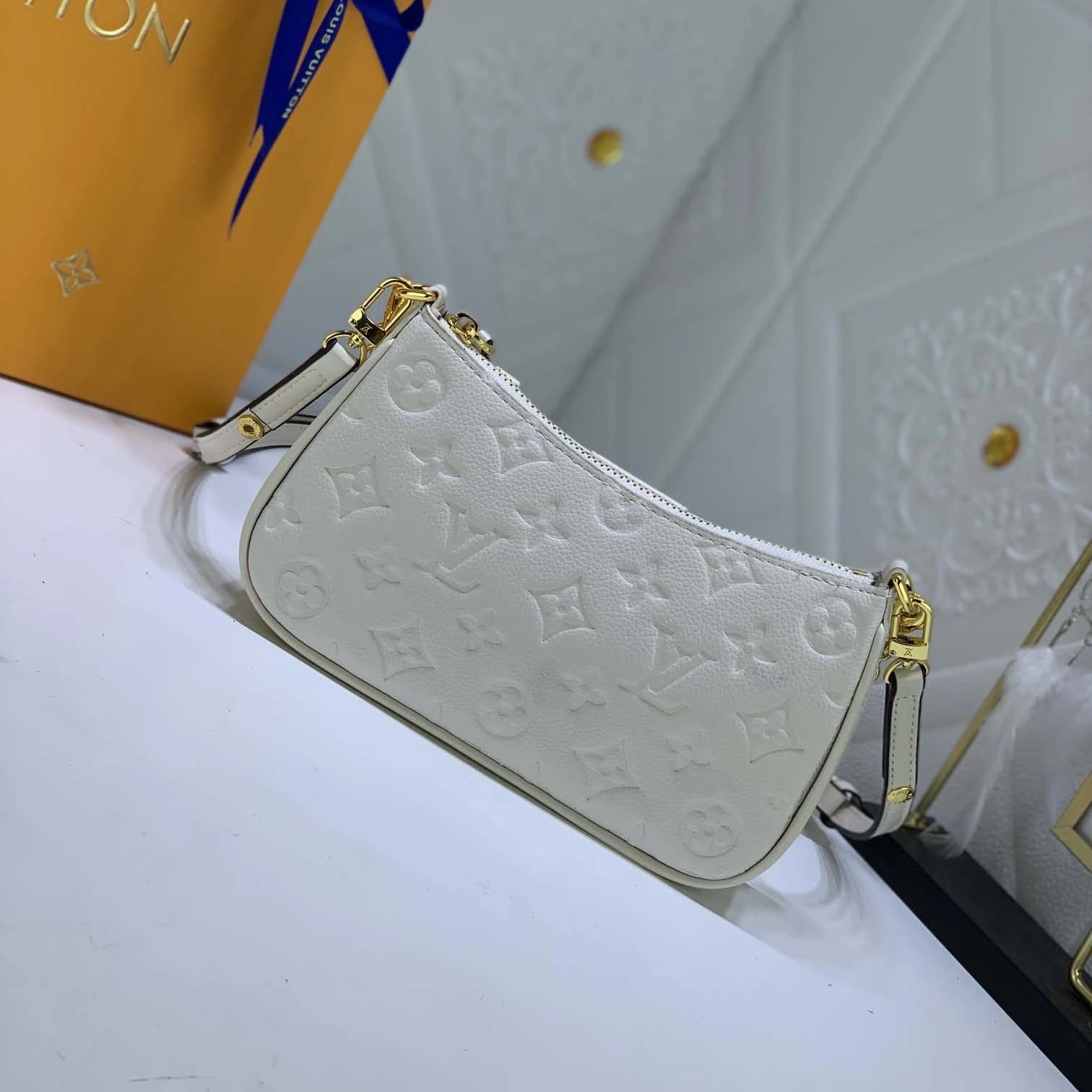 Louis Vuitton Easy Pouch On Strap- Black/Beige/White 7 M