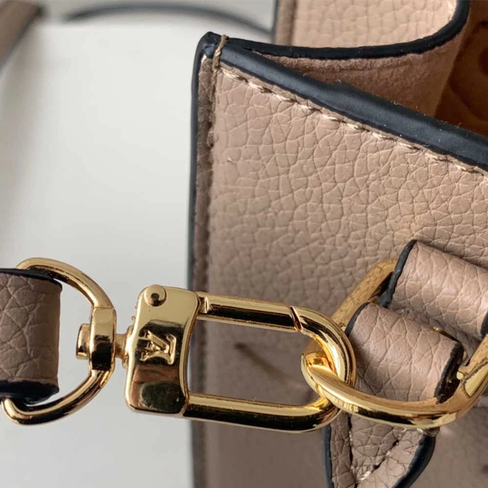 Louis Vuitton PETIT SAC PLAT M80478 BLACK/WHITE/BEIGE 17 M