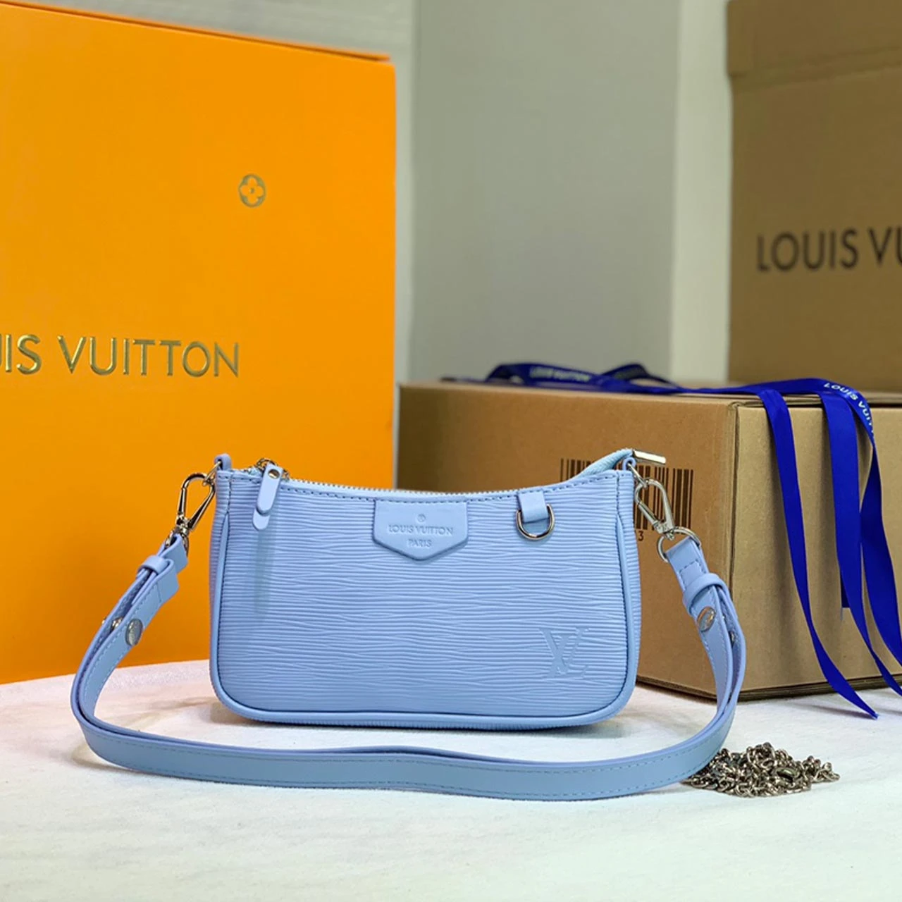 Louis Vuitton EASY POUCH ON STRAP PINK/BLUE M80483/M80480 13 M