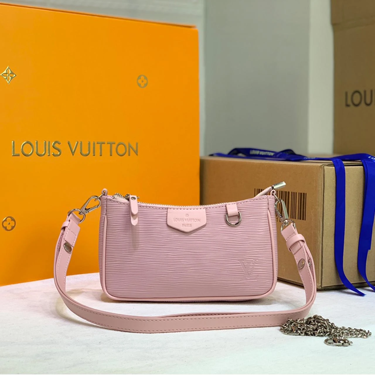 Louis Vuitton EASY POUCH ON STRAP PINK/BLUE M80483/M80480 1 M