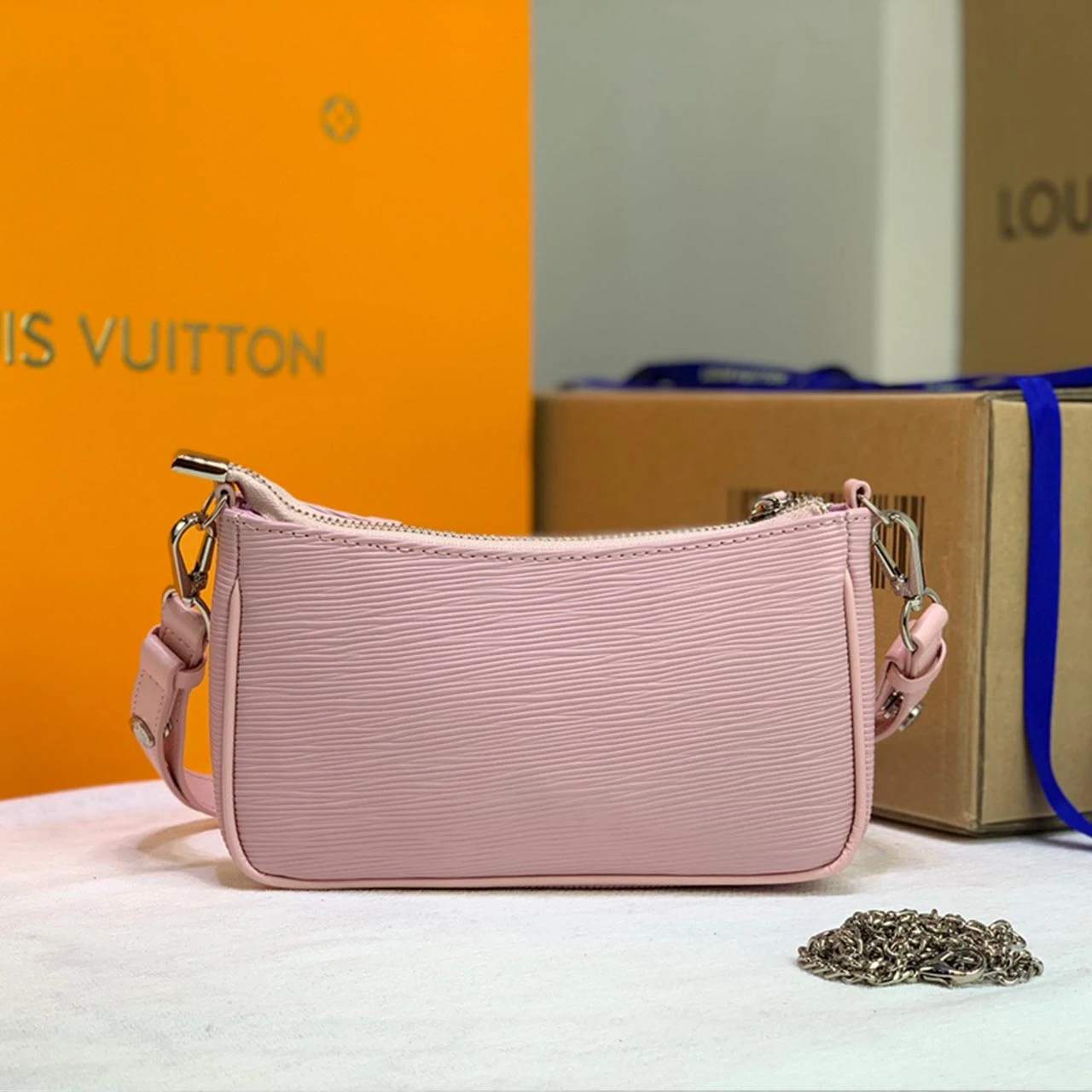 Louis Vuitton EASY POUCH ON STRAP PINK/BLUE M80483/M80480 7 M
