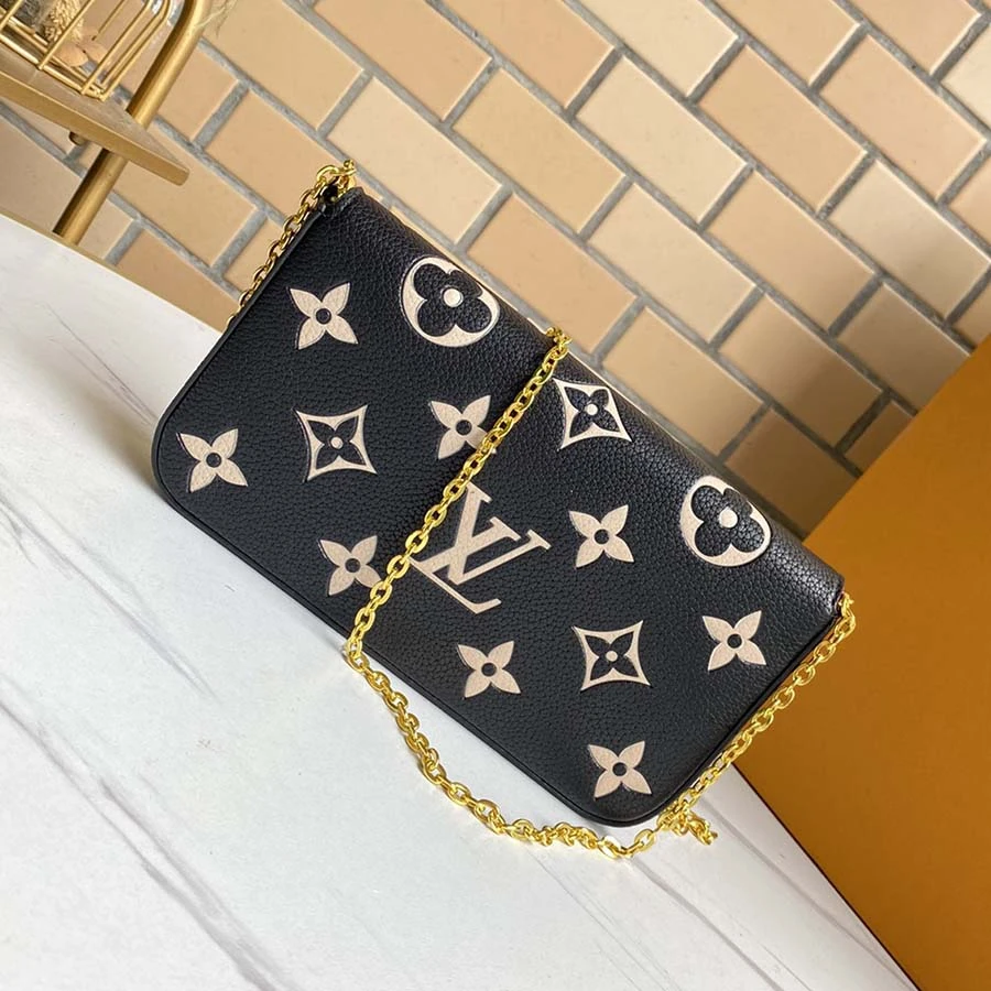 Louis Vuitton Special Edition Of FeLICIE POCHETTE 16 MF