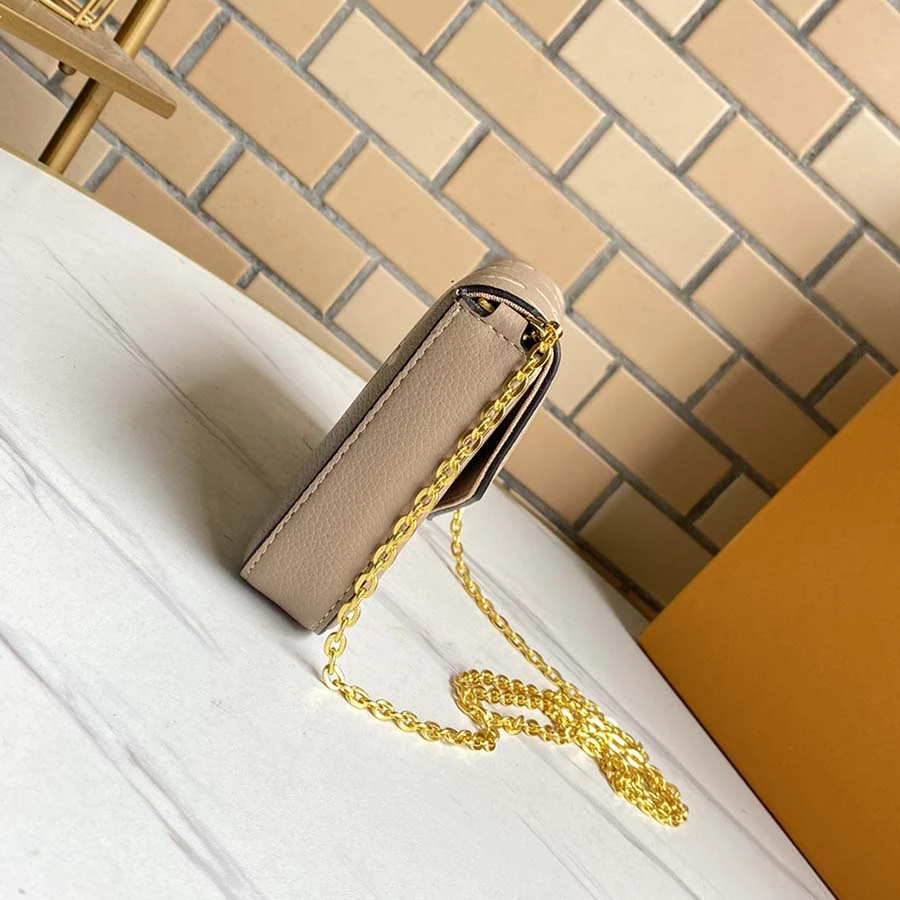 Louis Vuitton Special Edition Of FeLICIE POCHETTE 19 MF