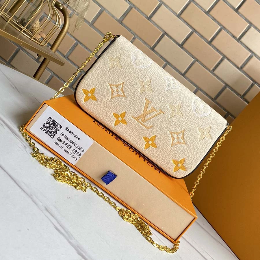Louis Vuitton Special Edition Of FeLICIE POCHETTE 4 MF