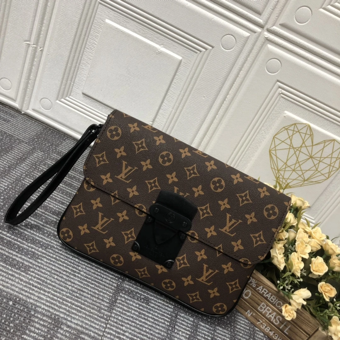 Louis Vuitton S LOCK A4 POUCH M80560 11 M