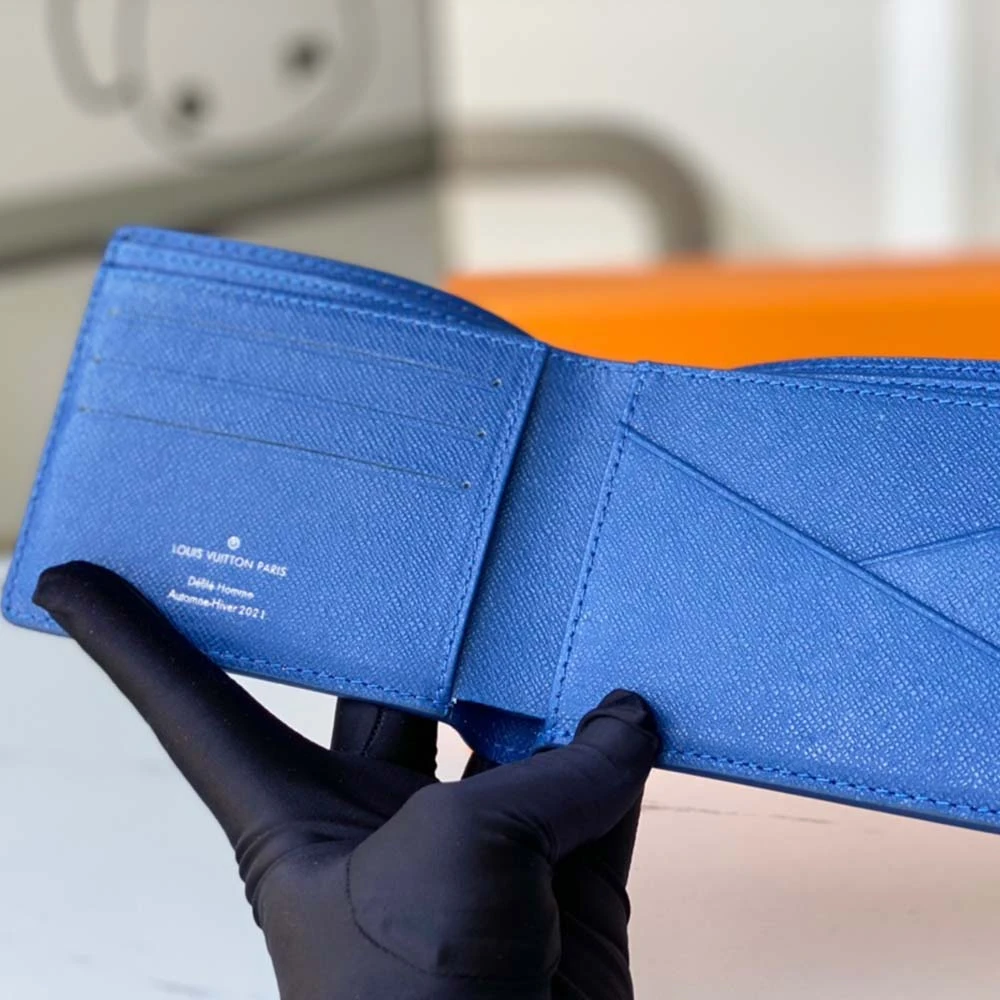 Louis Vuitton MULTIPLE WALLET M80850 12 M