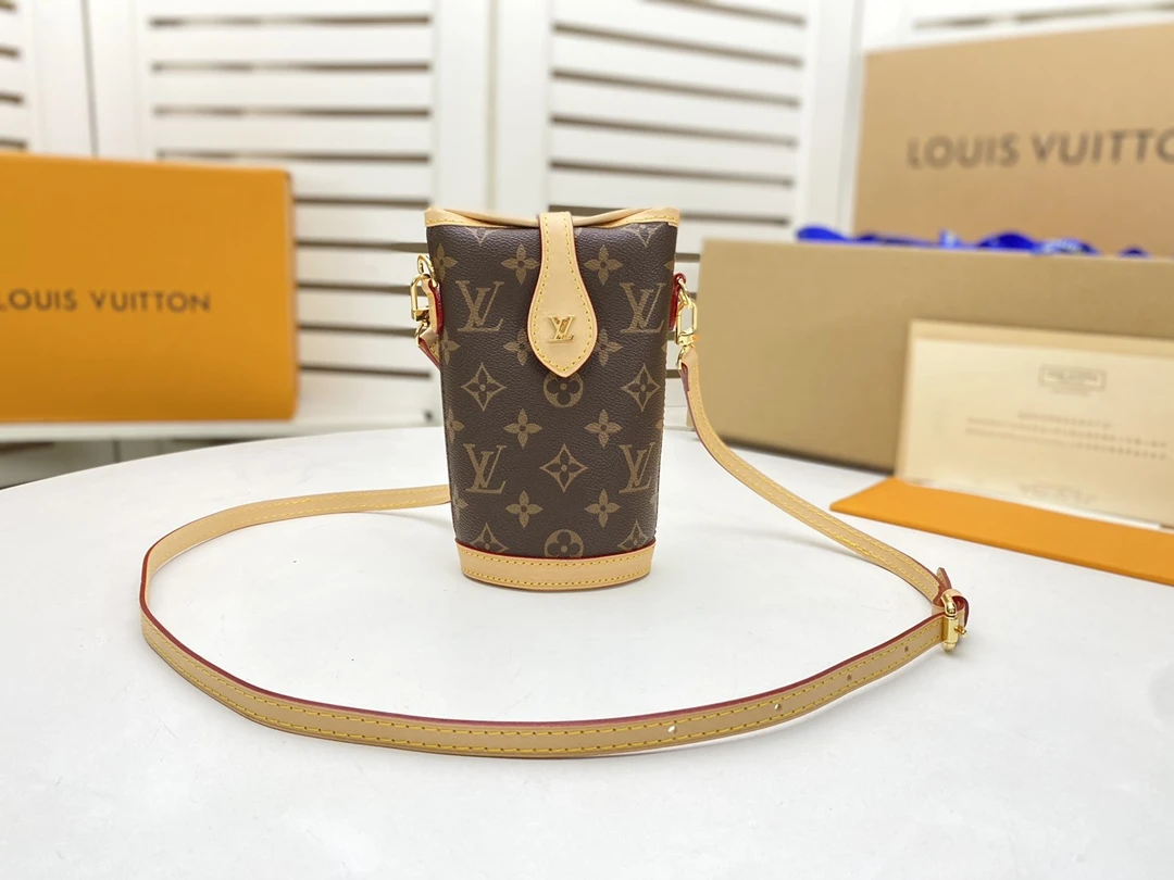 Louis Vuitton FOLD ME POUCH M80874 1 M