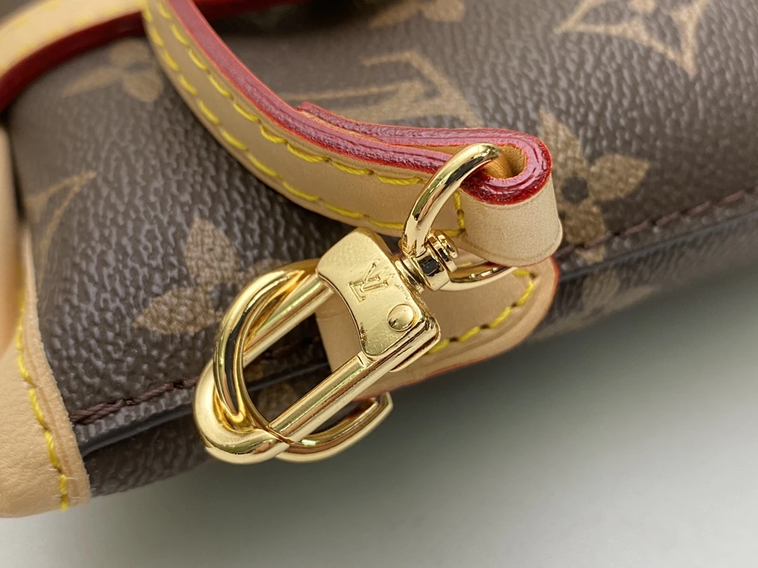 Louis Vuitton FOLD ME POUCH M80874 6 M