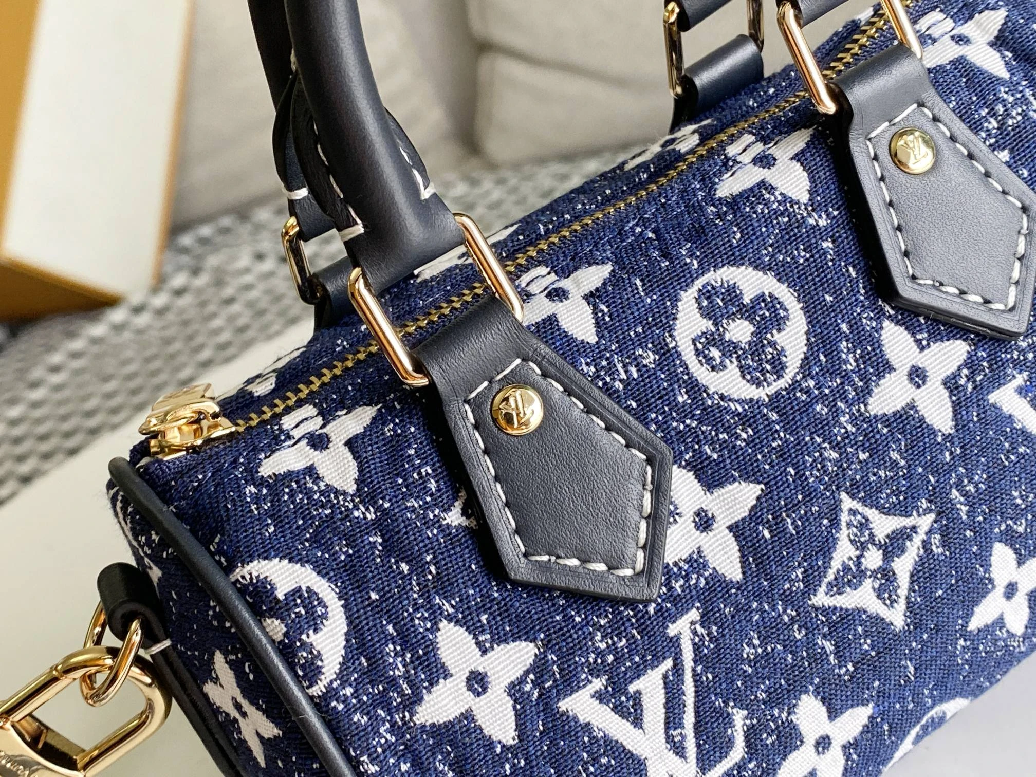 Louis Vuitton NANO SPEEDY M81213 15 M