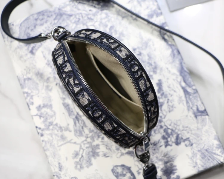 Dior Oblique Canvas Baby Ball Bag 4 M