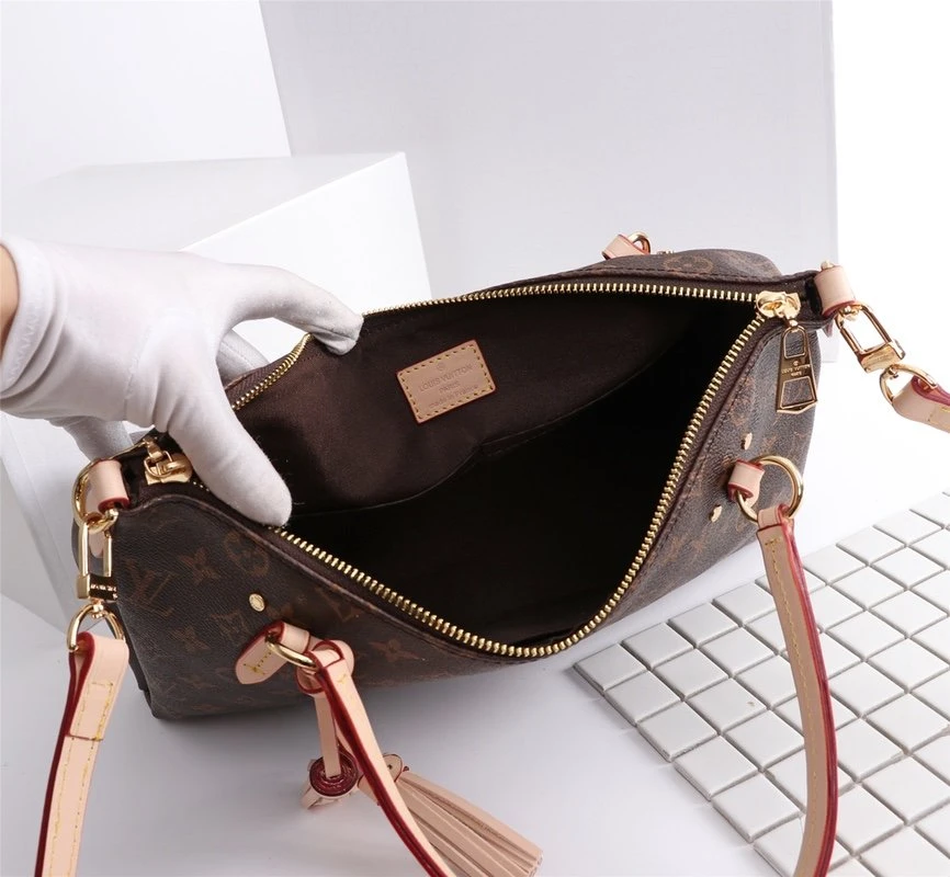 Louis Vuitton Lymington N40022 7 N