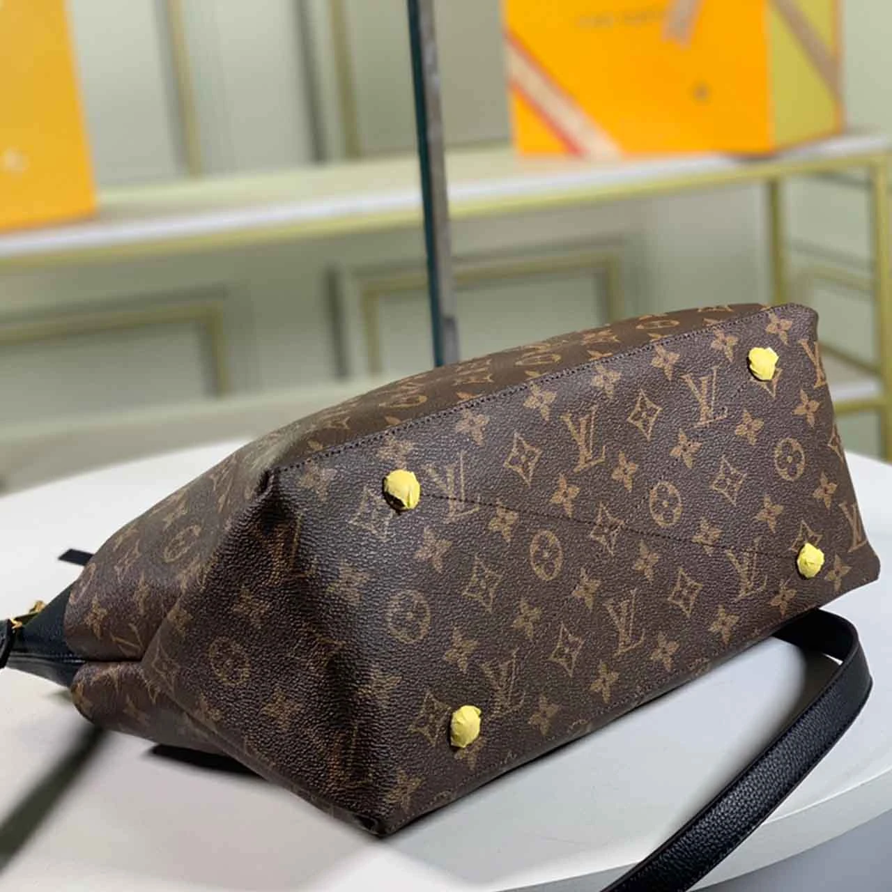 Louis Vuitton MAIDA N40369 BLACK/WHITE 5 N