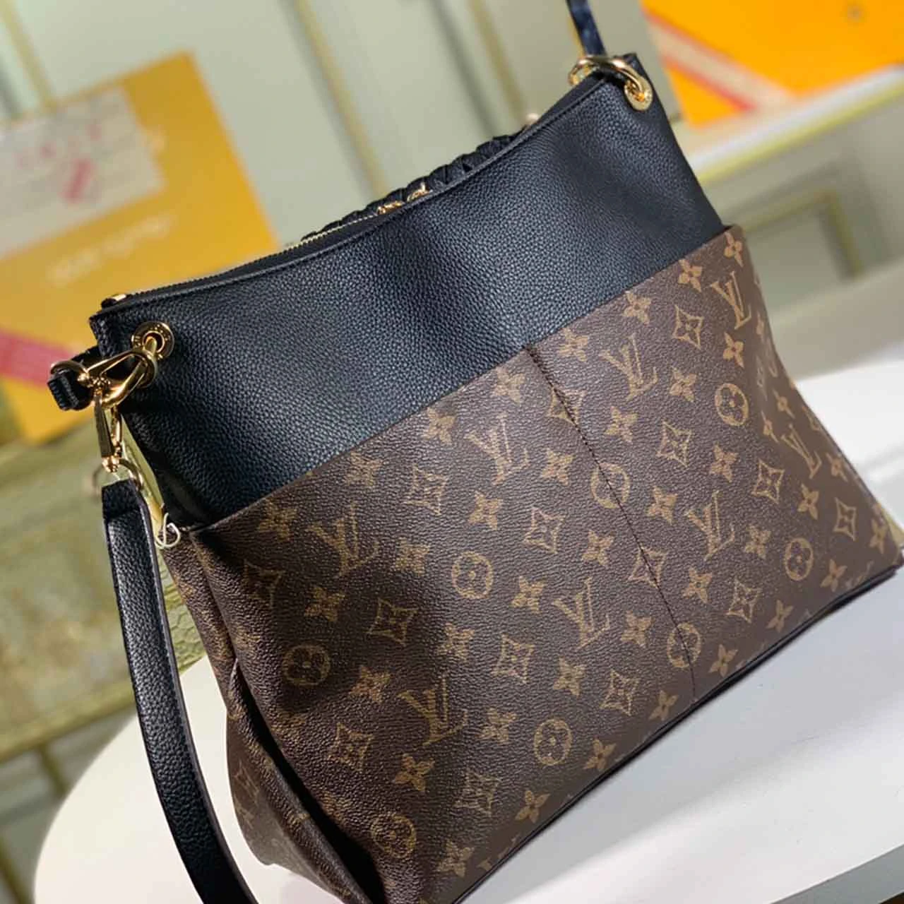 Louis Vuitton MAIDA N40369 BLACK/WHITE 4 N