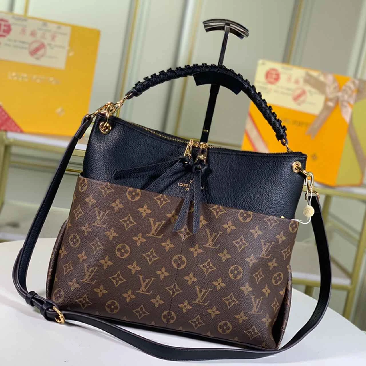 Louis Vuitton MAIDA N40369 BLACK/WHITE 1 N