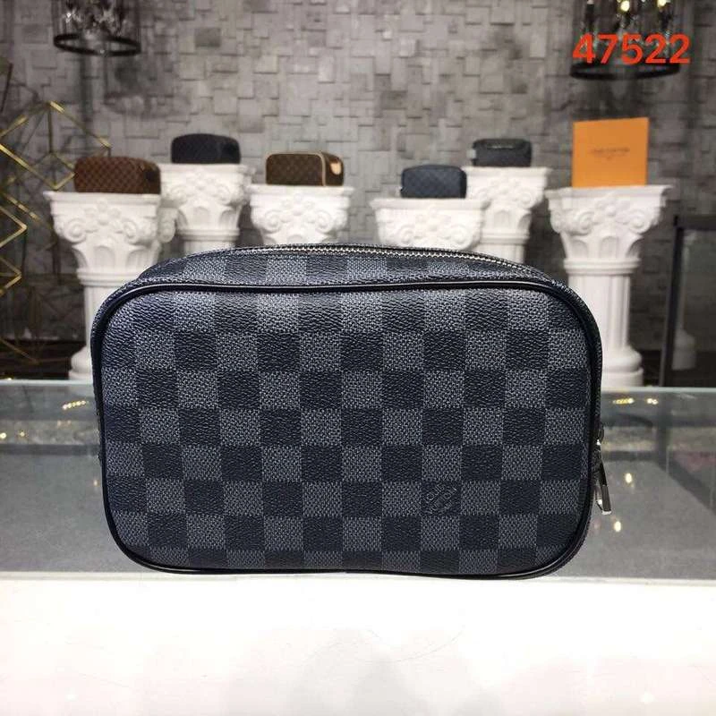Louis Vuitton AAA- Toilet Pouch PM N47522 1 N