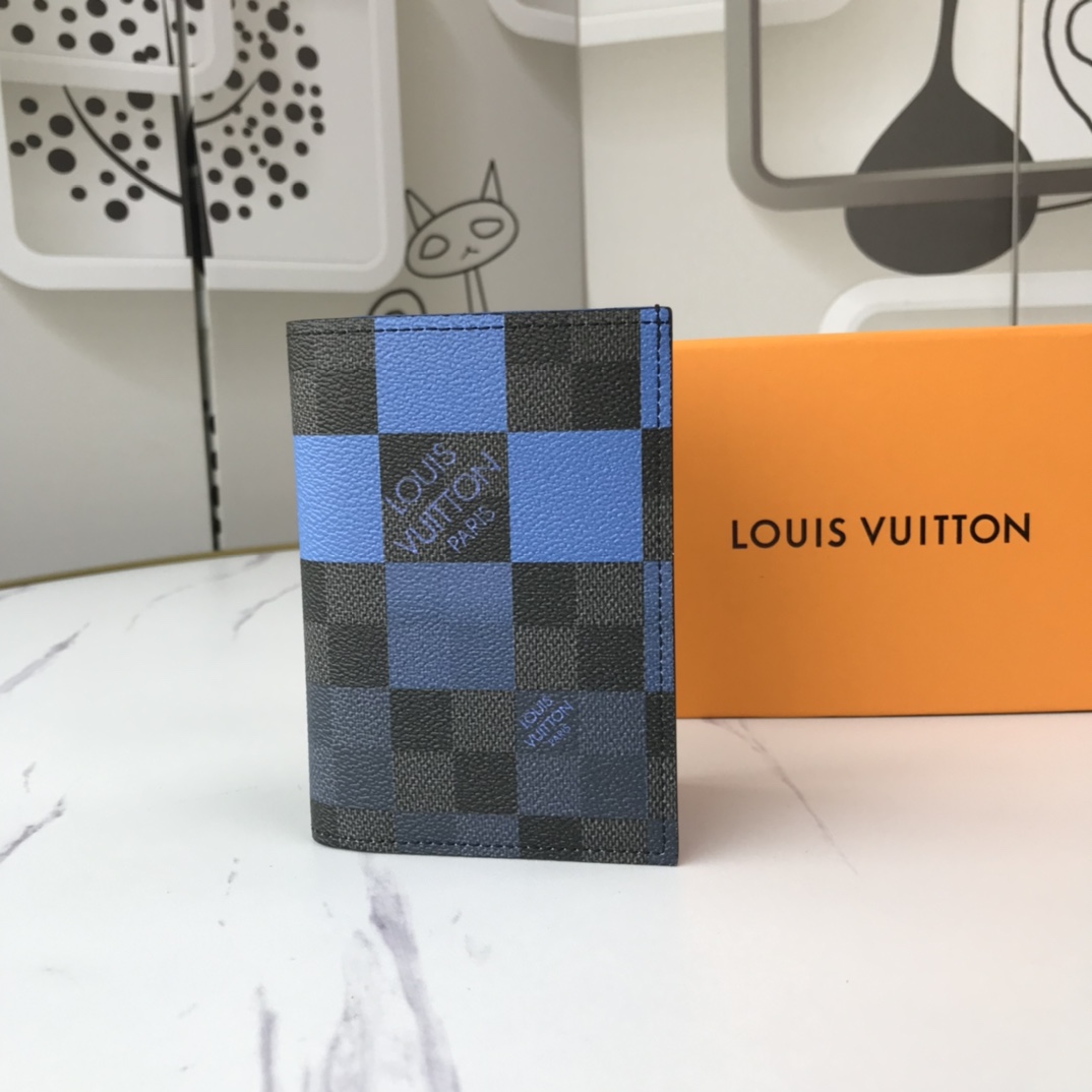 PASSPORT COVER N 